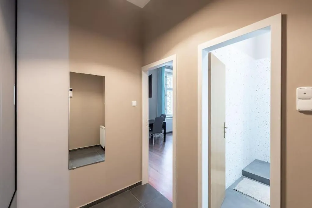 Vals Garden Apartment Praga