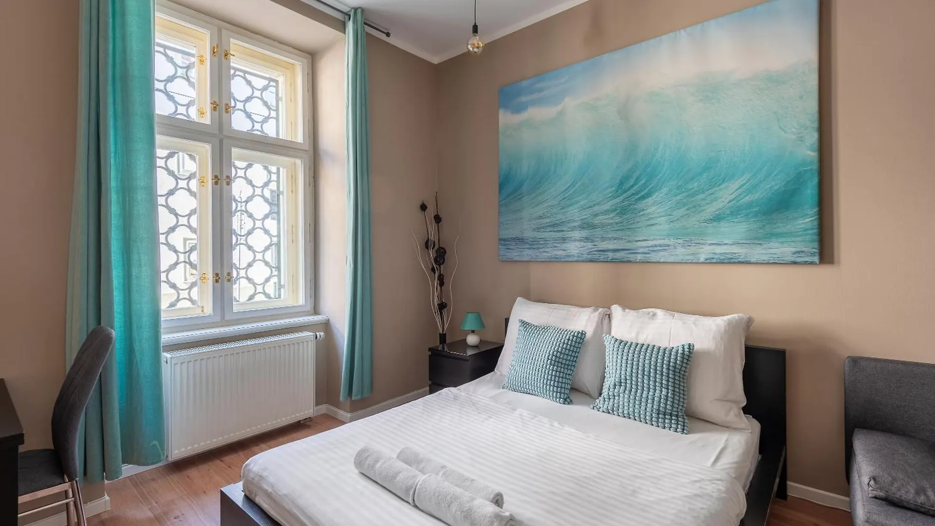 Vals Garden Apartment location